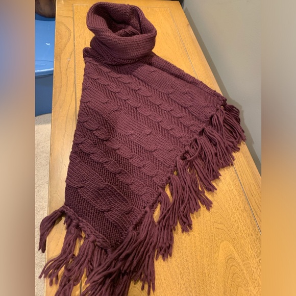 Sweater Poncho With Fringe, Beautiful Plum Color, One Size Fits Most - Picture 3 of 12